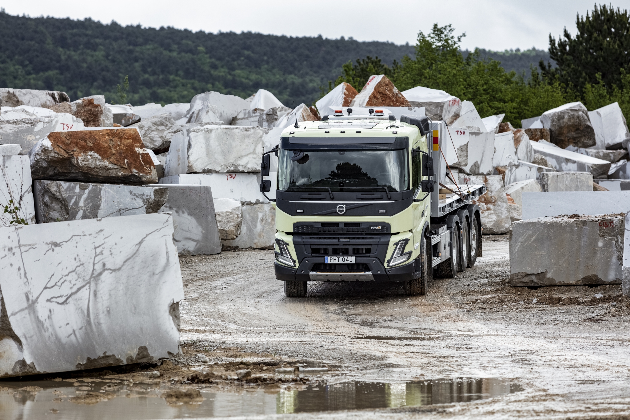 Prodaja novih Volvo kamiona 